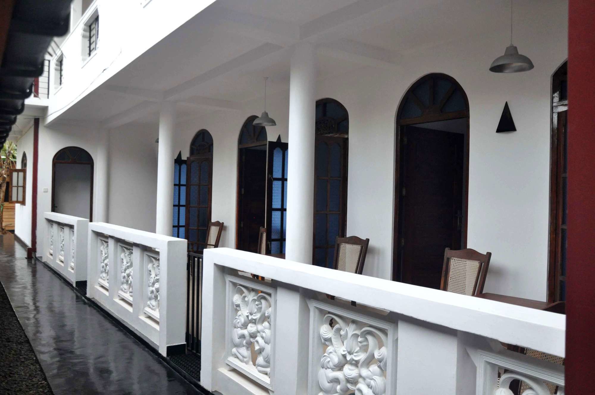 White Horse Hotel ฮิกคาดูวา ภายนอก รูปภาพ